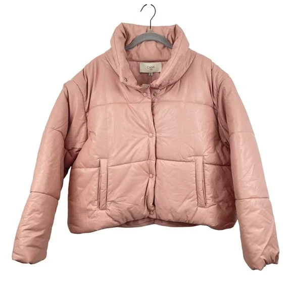 24.NWT Cami NYC Cecilia Vegan Leather Puffer Pink XL Polyurethane Faux Leather - Picture 1 of 12